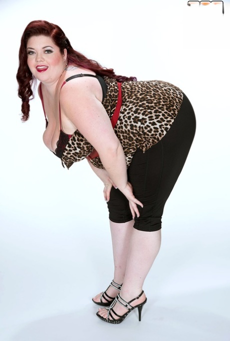 Trinety Guess art pornstar archive