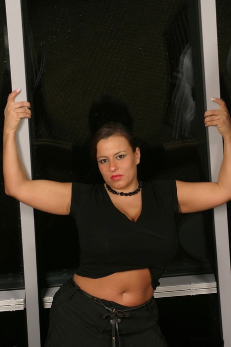 bbw seduces free sexy gallery