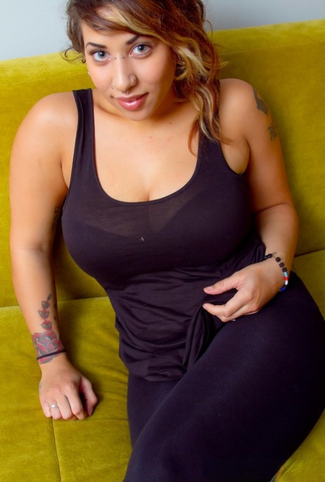 big plump mature ass art naked pic