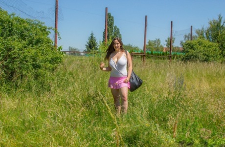 thick daphney hot xxx pics