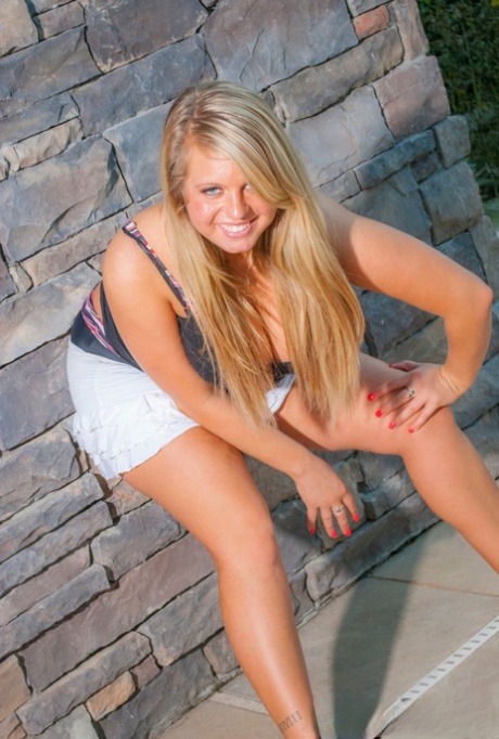 bbw sitting art nude pics