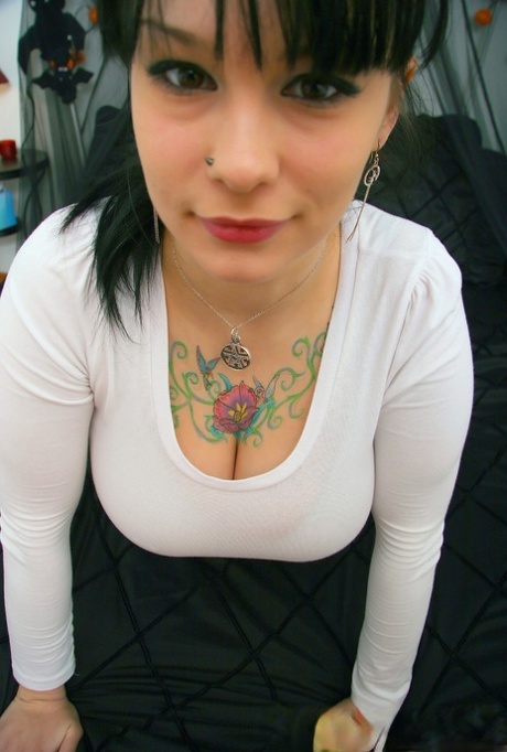 fat woman pov nude pictures