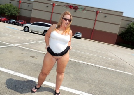 thick twins sex pic