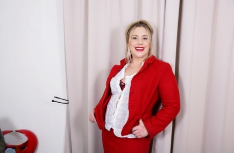 curvy mom sex beautiful photo
