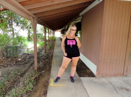 thick bitches free porn sexy picture