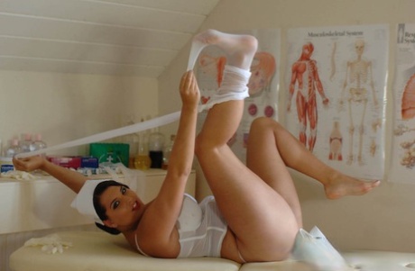 fat body women in bikini nudes pic