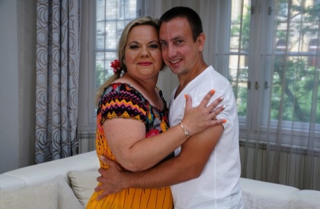 thick sexy bbw dick swallows bbc king kreme exclusive pic