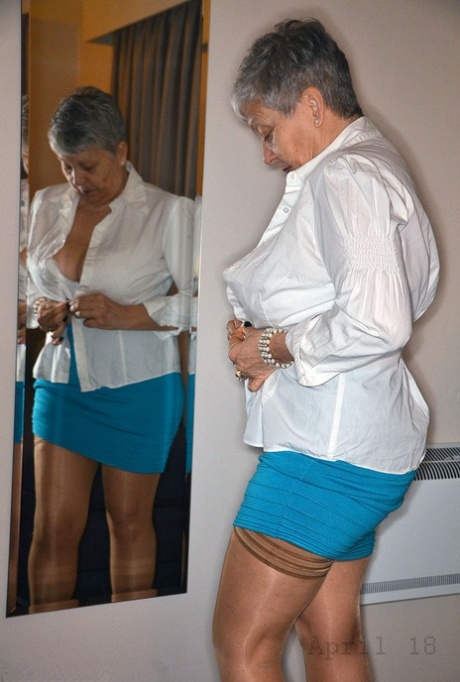 thick pounding free naked pictures