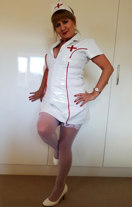moomy is so horny play with fat pussy creampie best galleries