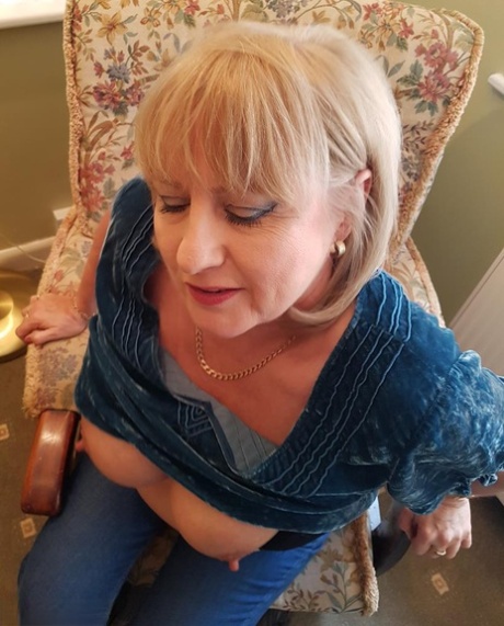 bbw washing big boobs hot sexy galleries