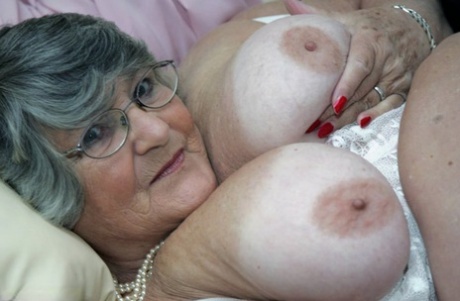 bbw milf threesome nudes photo