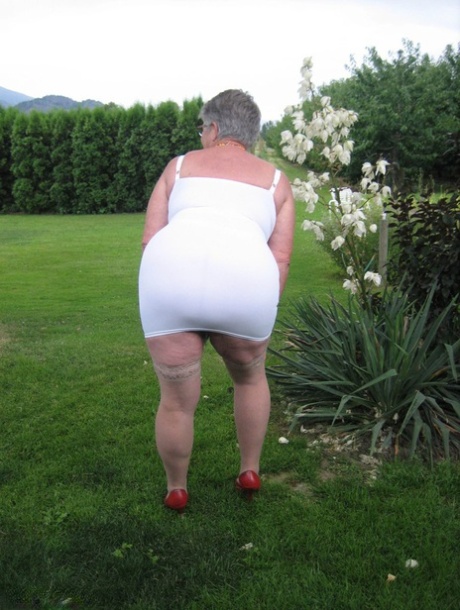 bbw black women nude photos nice photo