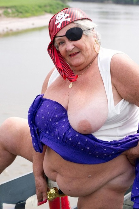 curvy wife gangbang nude galleries