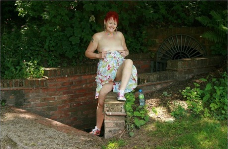 fuck girl plump belly beautiful nude picture