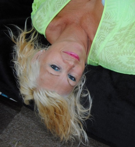 thick fat black girls porno pics