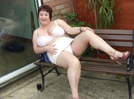 big curvy solo porn archive