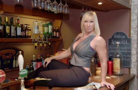 mature plump and hairy pussies free porn image