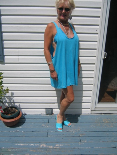 hot thick blonde milf best image