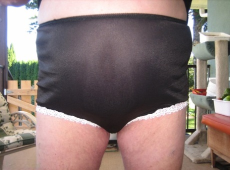 thick cousin xxx picture