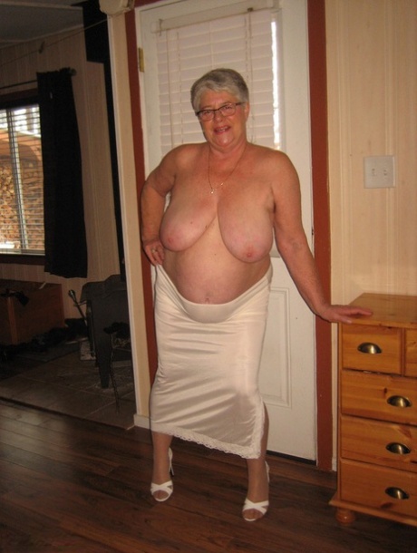 fat guy bdsm free porn photo