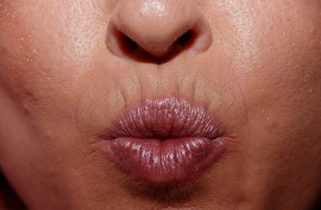 mature plumpers in nylons xxx photos