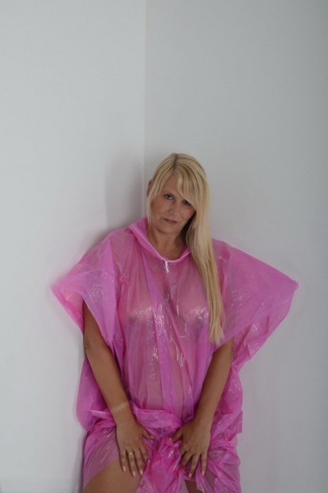 fat granny shower perfect photos