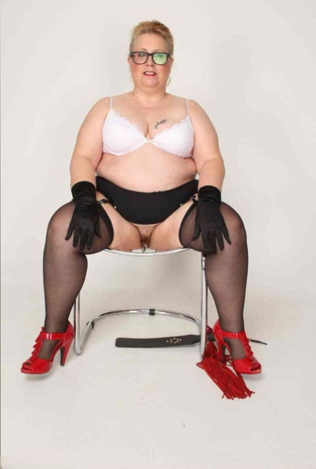 fat cosplayer hot photos