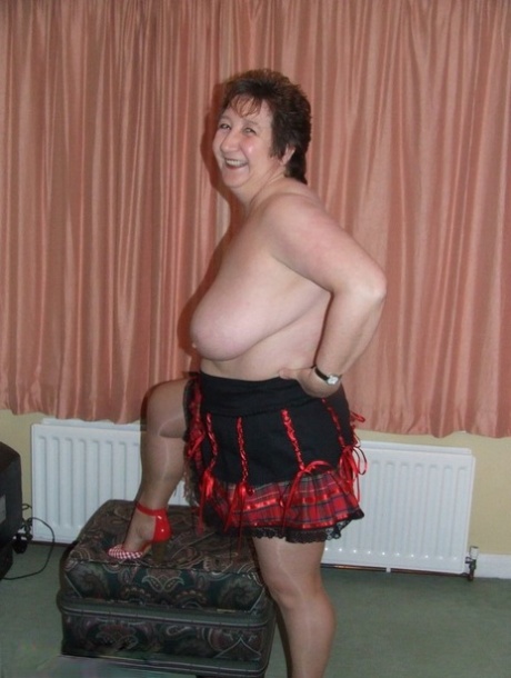 doctor cures busty blonde bbw art xxx pic