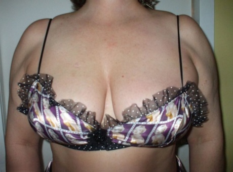 cute teen chick sucks fat penis in advance of getting it in vagina top picture