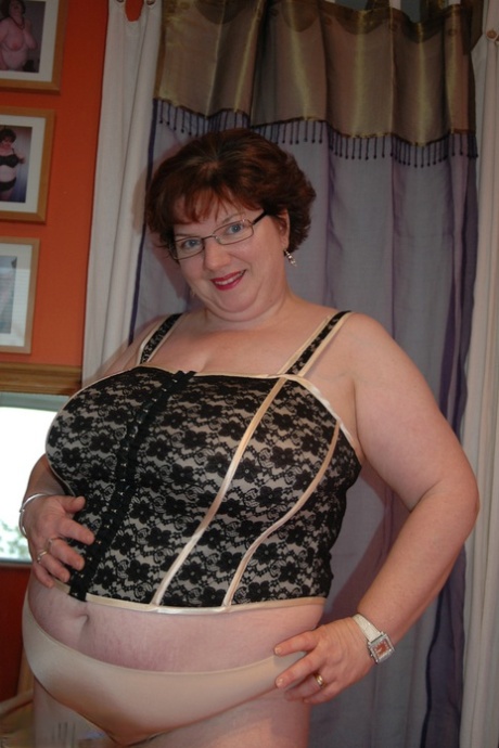 sexy lightskin bbw perfect pictures