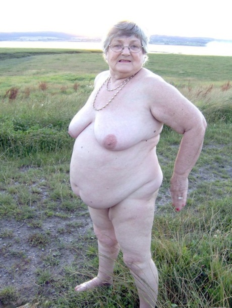 thick mistress sexy naked pics
