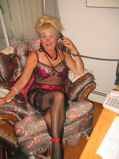 thick mom anal nice images