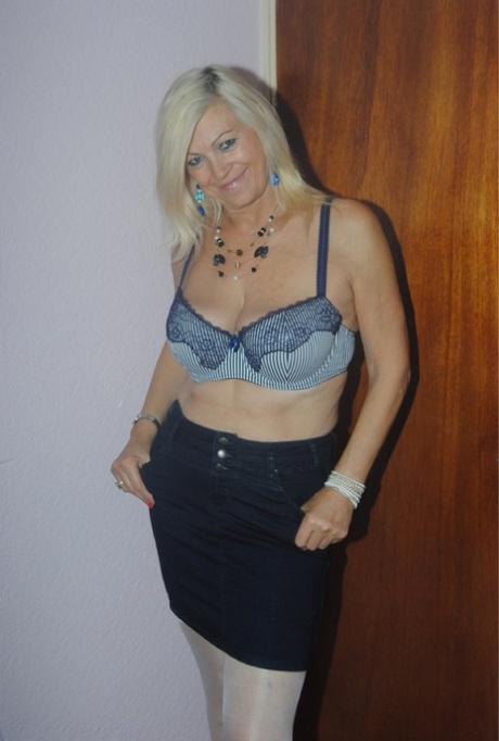 bbw seeking friend maybe more in neiba hot sex pics