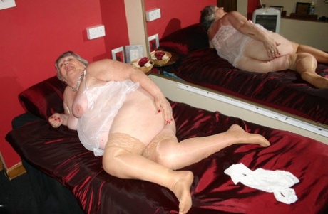 thick and bad to the bone model gogo fuk me banged by bbc beautiful images