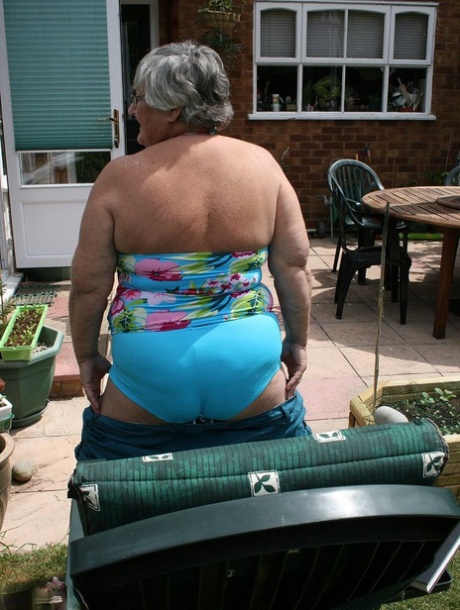 big ass curvy lesbian art porn img