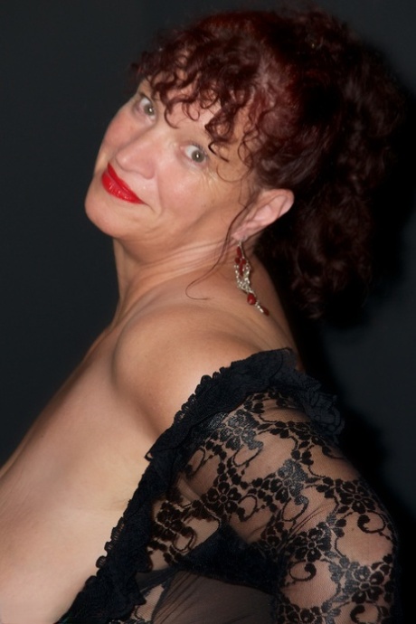 bbw vagina legs granny art porn pictures