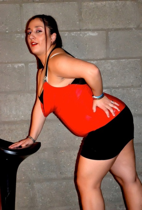 slim thick babes free porn photos