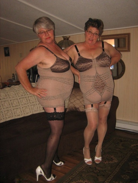 he cheats with huge titted plumper hot porn galleries