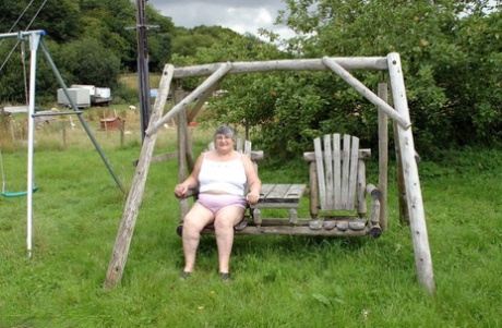 curvy grandma free sex img