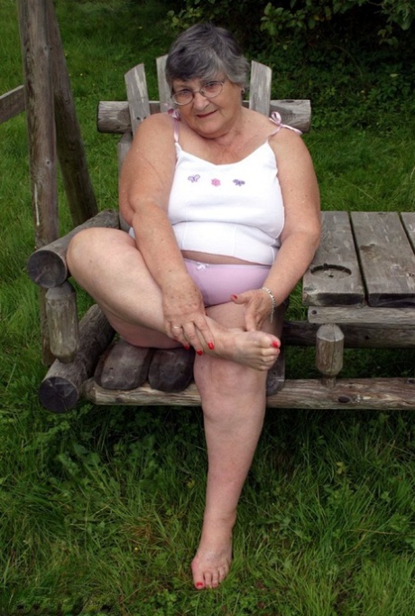 huge bbw riding anal nude pic