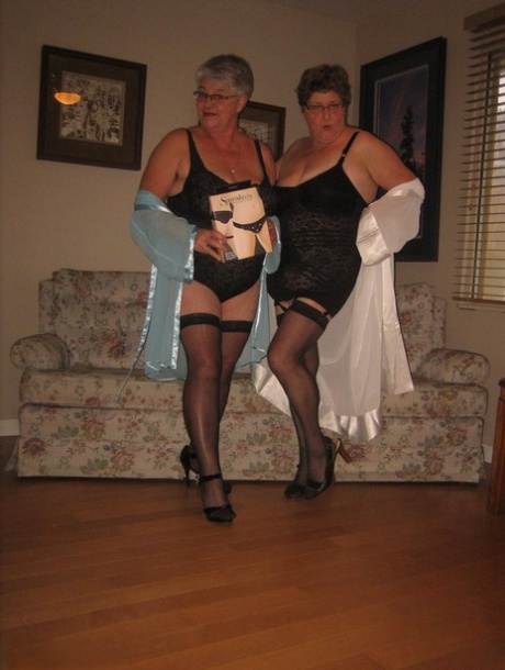 fat black moms porn image