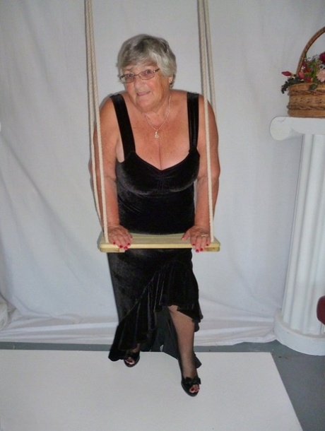 bbw girdle exclusive picture