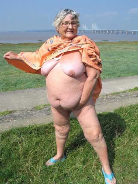 thick priest erotic galleries