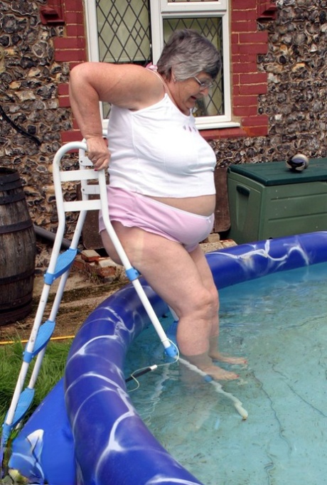 bbw donut stuffing sexy nudes image