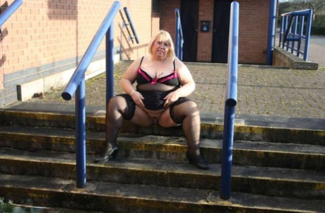 plus size curvy teen sexy nude image