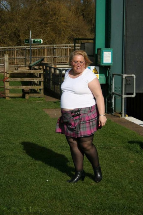 big fat grannie pussy pics pretty archive