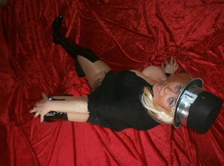 fat shenale pornographic photos