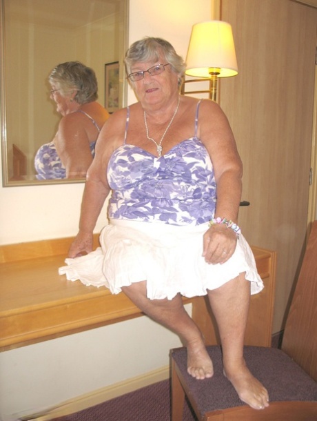 bbw beauties art naked gallery