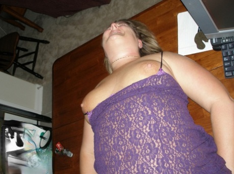 this big ass mature dominican bitch came over to play sexy xxx pictures