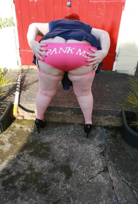 thick turkish beautiful nude photos